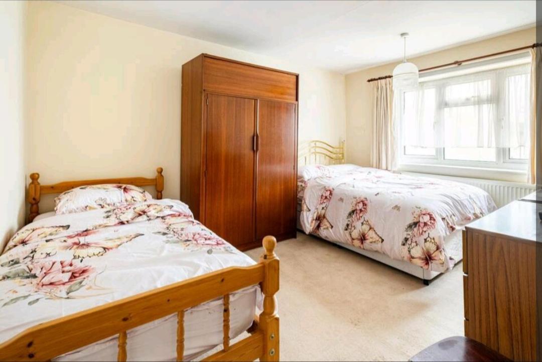 London Stratford Holiday Home Экстерьер фото